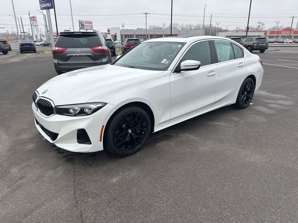Used 2025 BMW 330i xDrive Sedan image 3