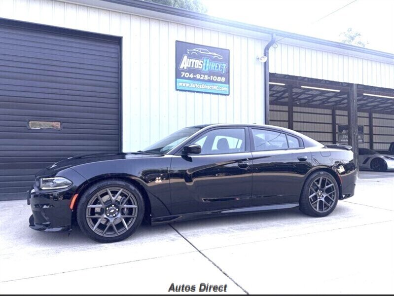 Used 2019 Dodge Charger Scat Pack w/ Plus Group RWD image 6