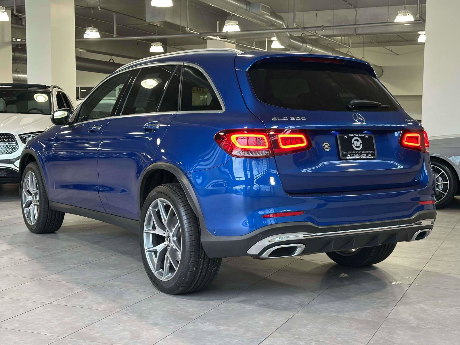 Certified 2022 Mercedes-Benz GLC 300 4MATIC image 4