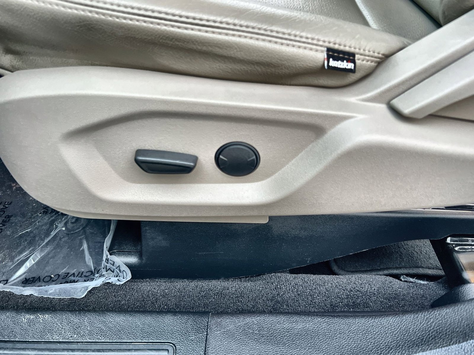 Certified 2019 Ford Explorer 4WD w/ Class III Trailer Tow Package image 14