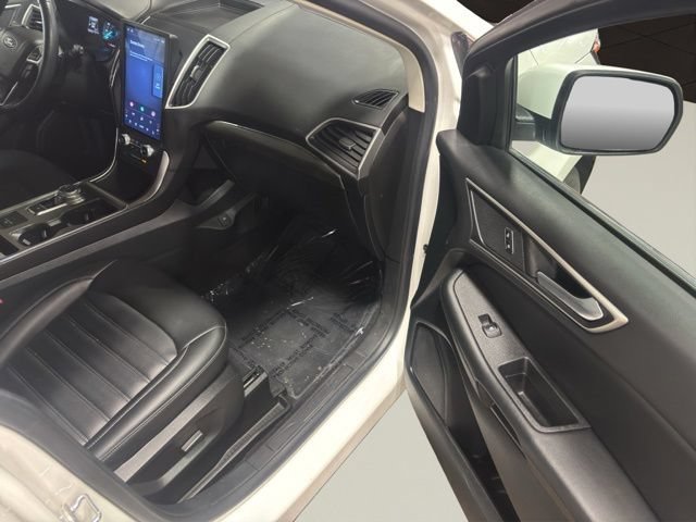 Certified 2022 Ford Edge SEL w/ Convenience Package AWD/4WD image 18