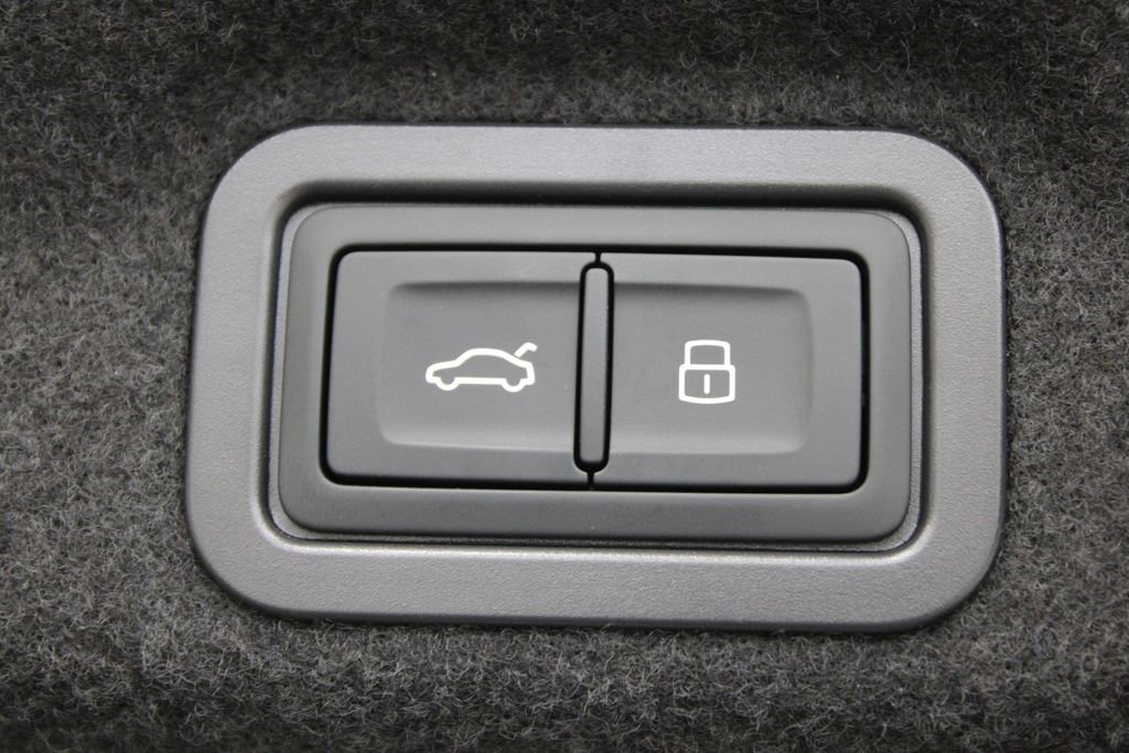 New 2026 Audi A6 Premium Plus AWD/4WD image 31