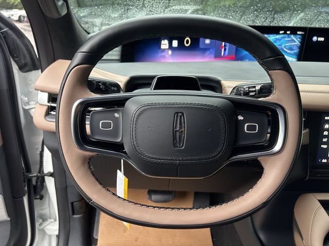 New 2027 Lincoln Navigator L Black Label AWD/4WD image 14