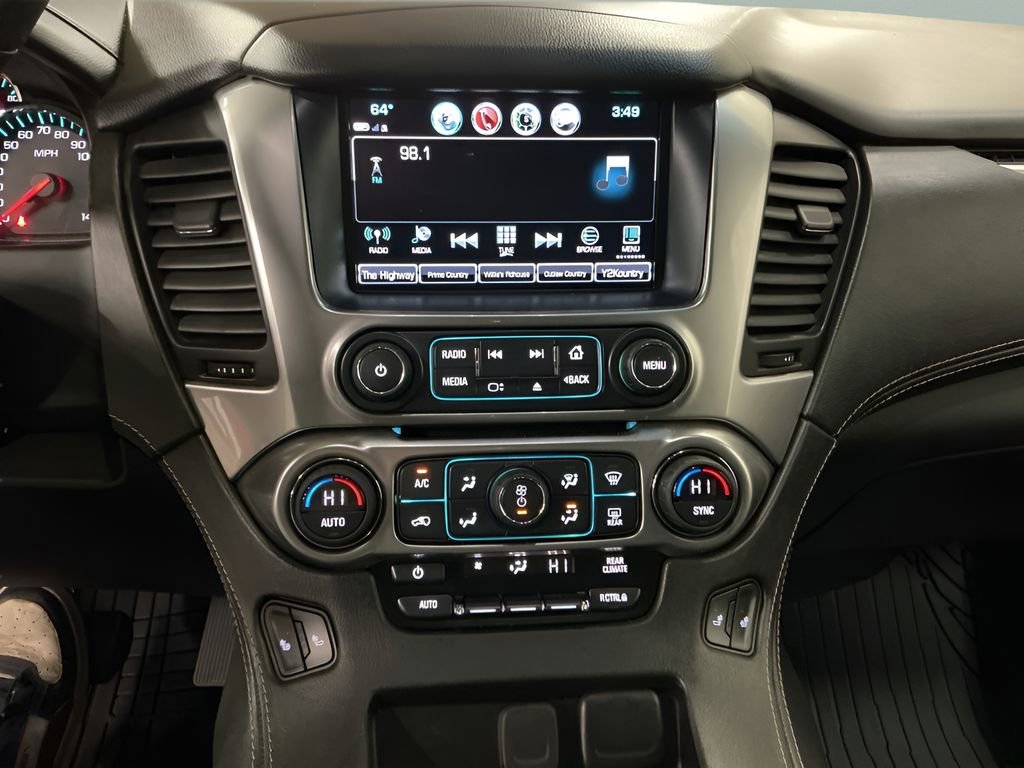 Used 2019 Chevrolet Suburban LT image 18