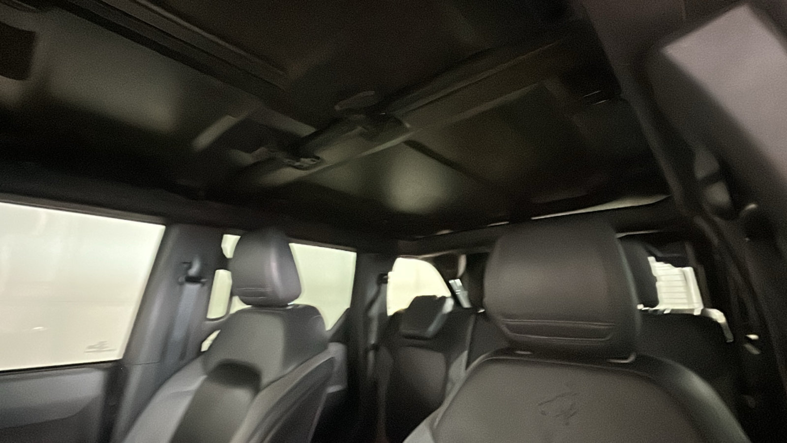 Used 2022 Ford Bronco Black Diamond w/ Sasquatch Package AWD/4WD image 12