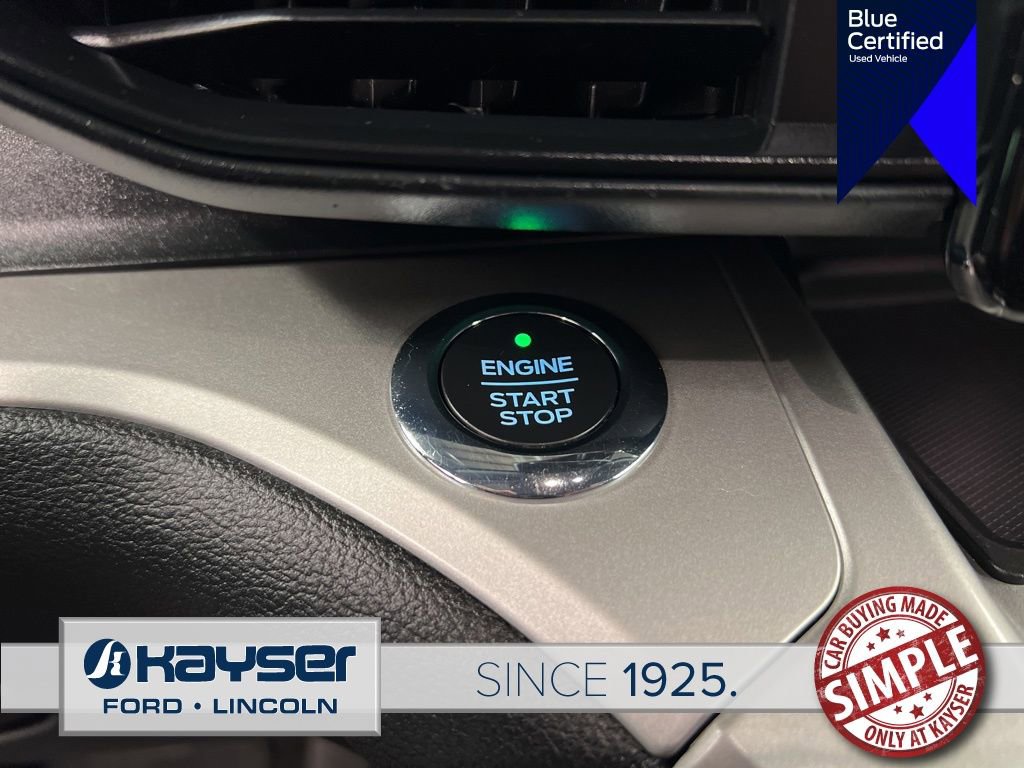 Used 2021 Ford Explorer XLT image 17