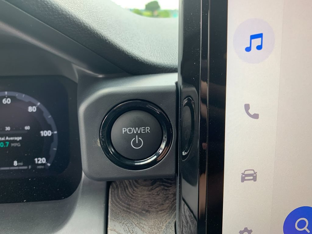 New 2026 Toyota Tacoma Limited AWD/4WD image 23