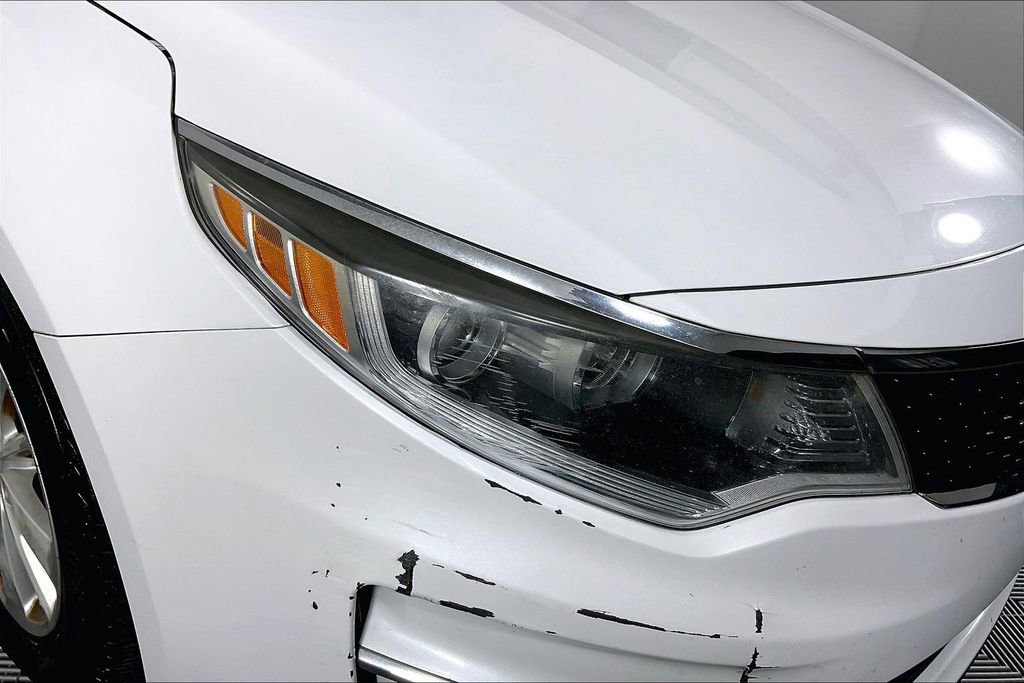 Used 2016 Kia Optima LX image 39