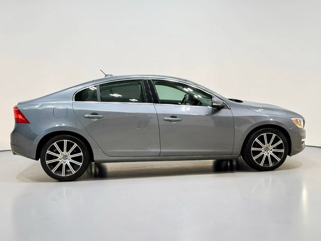 Used 2016 Volvo S60 T5 Premier w/ Climate Package AWD/4WD image 16