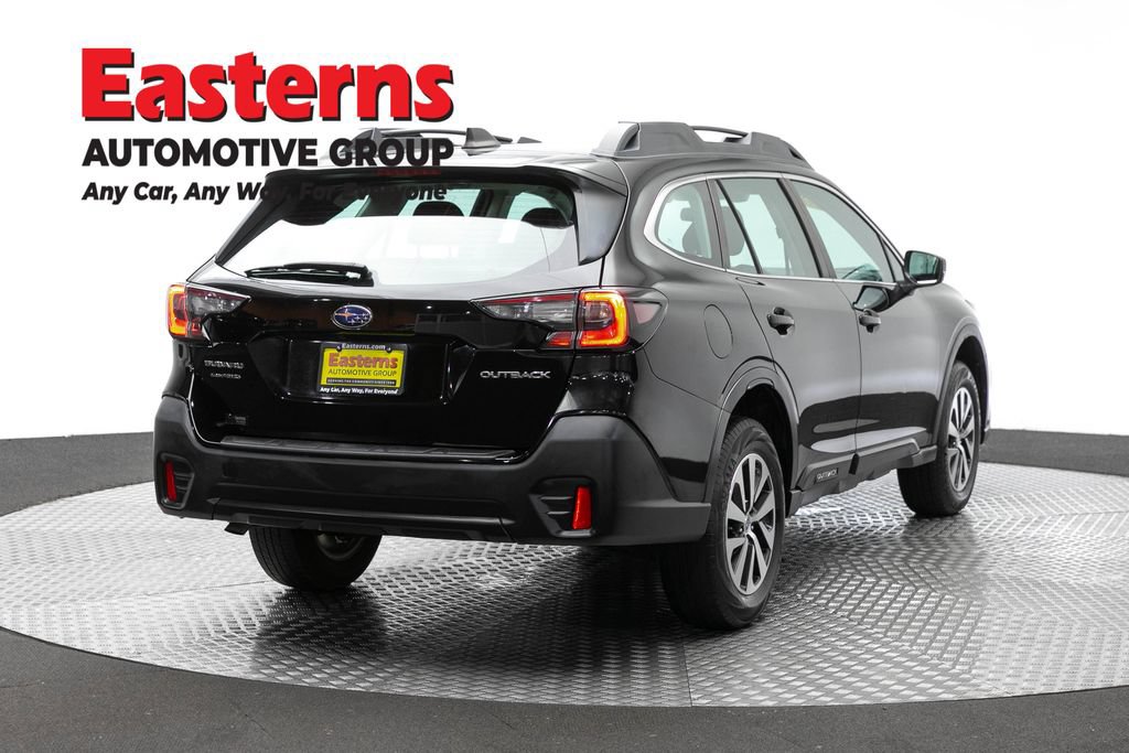 Used 2022 Subaru Outback AWD/4WD image 5