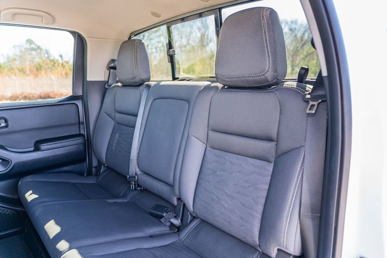 Used 2024 Nissan Frontier SV w/ Technology Package image 18