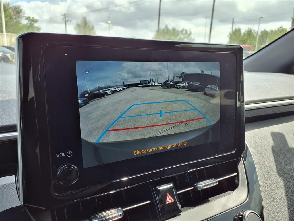 Used 2024 Toyota Corolla SE image 30