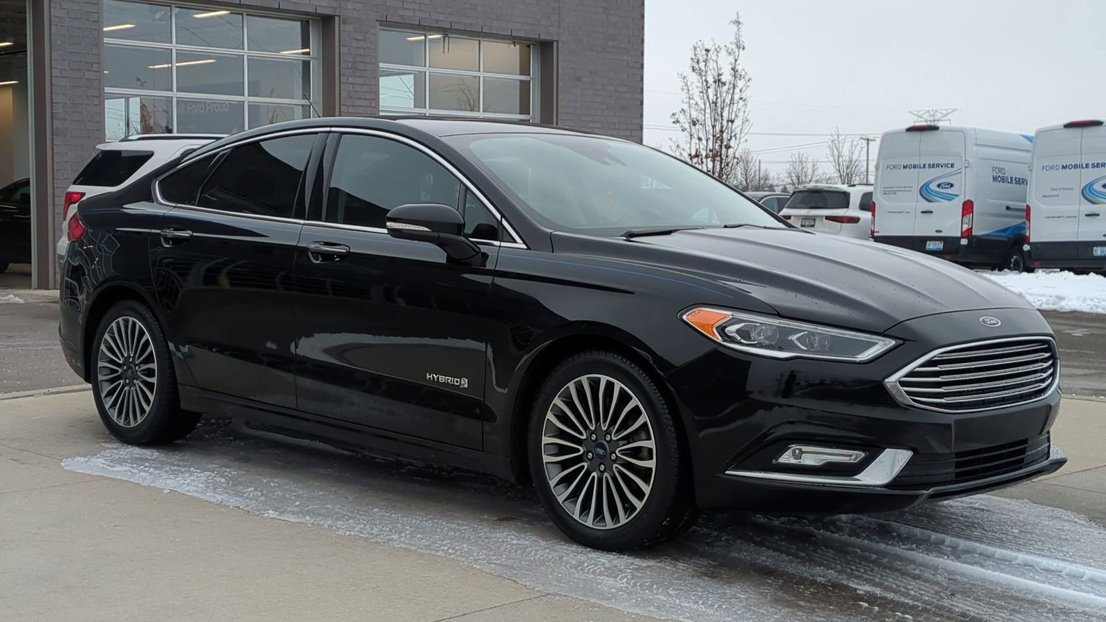 Used 2018 Ford Fusion Titanium image 9