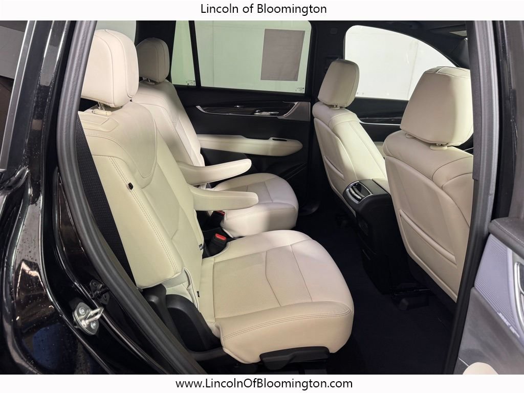 Used 2024 Cadillac XT6 Sport w/ LPO, Onyx Lite Package AWD/4WD image 16