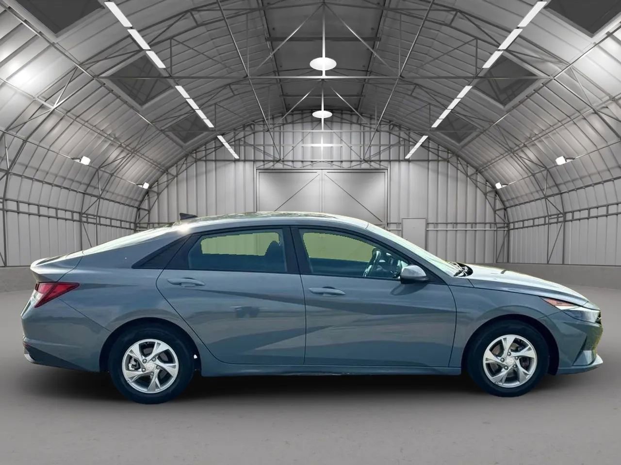 Used 2021 Hyundai Elantra SE image 8