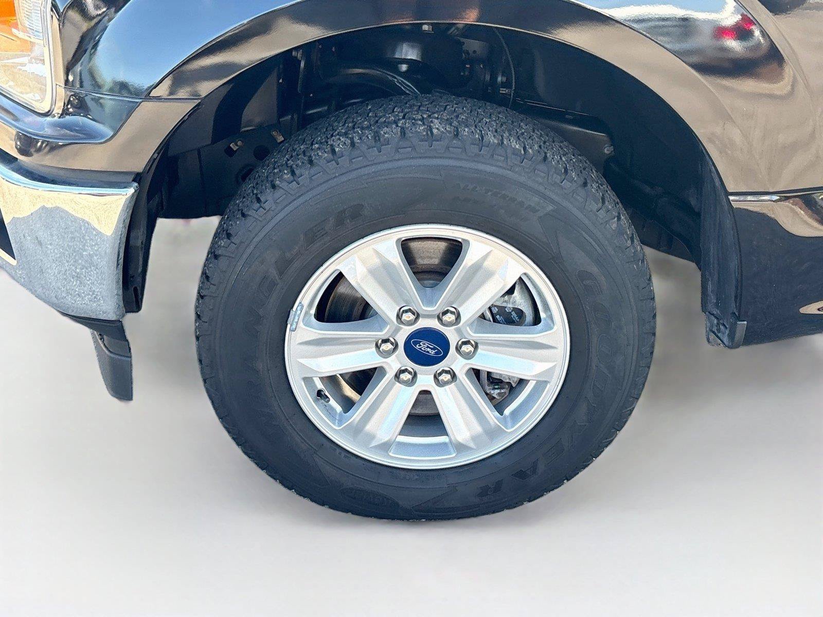 Used 2019 Ford F150 XLT w/ Trailer Tow Package RWD image 28