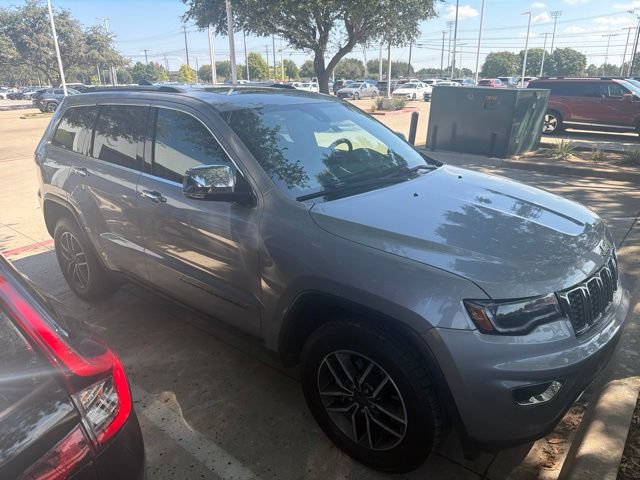 Used 2019 Jeep Grand Cherokee Limited w/ Luxury Group II RWD image 4