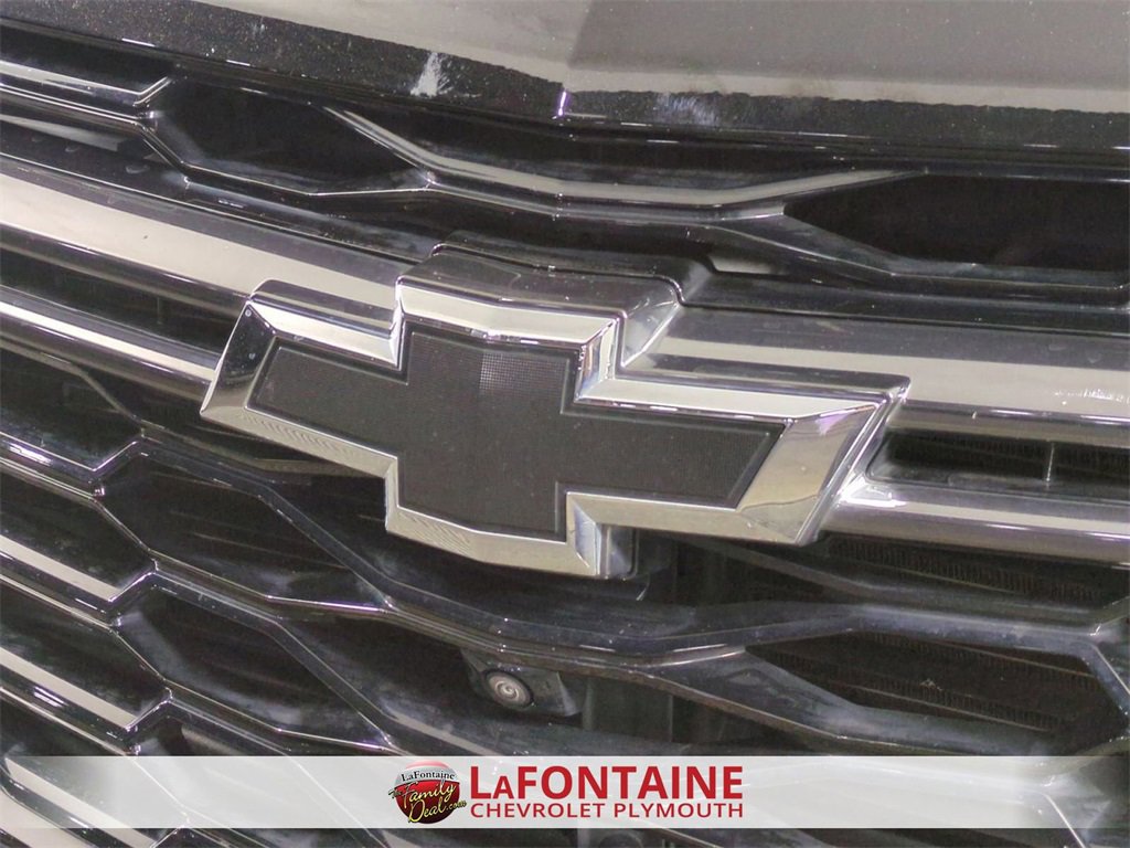 Used 2023 Chevrolet Traverse RS image 31