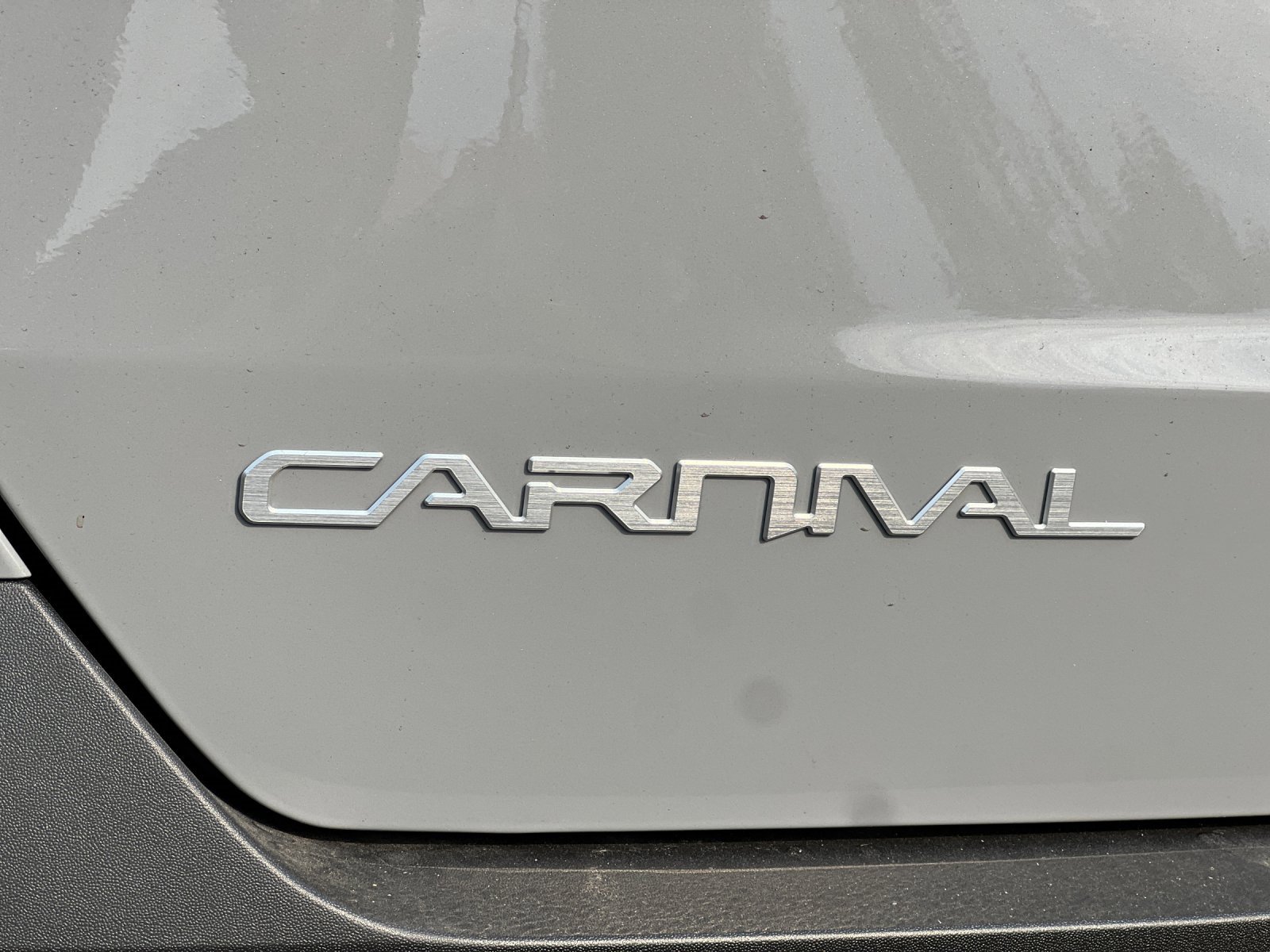 New 2026 Kia Carnival EX image 28