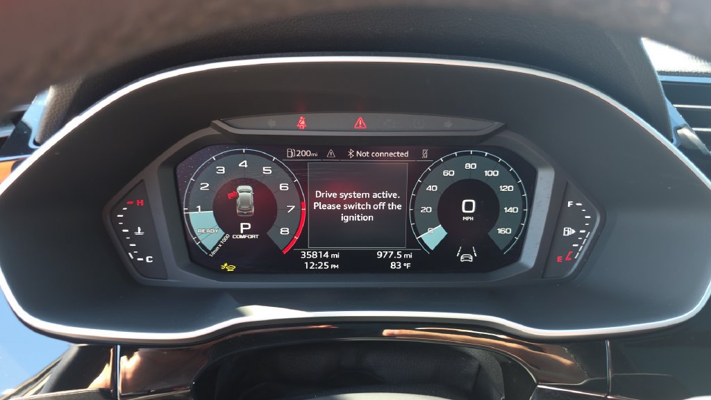 Used 2025 Audi Q3 2.0T Premium AWD/4WD image 14