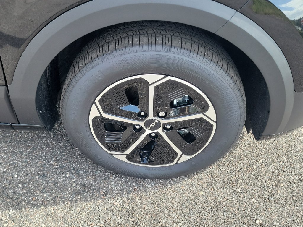 New 2026 Kia Niro EX w/ EX Premium Package FWD image 40
