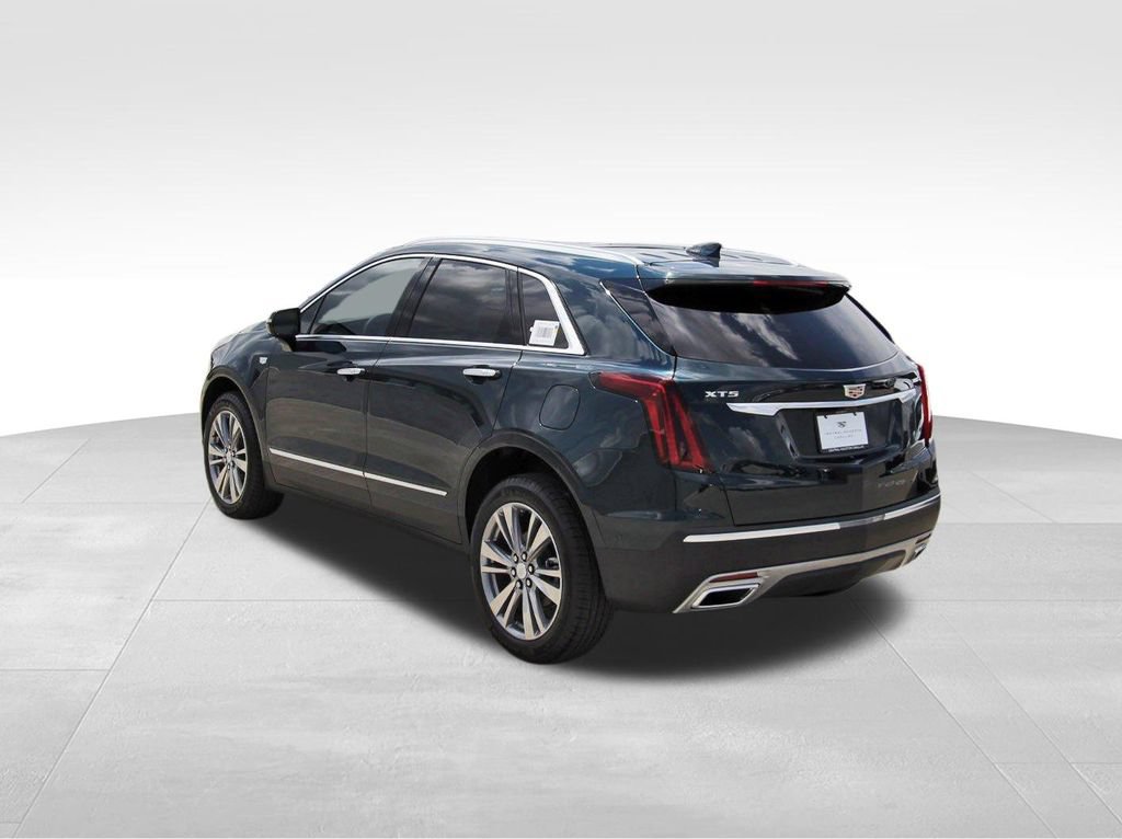 New 2026 Cadillac XT5 Premium Luxury w/ Driver Assist Package FWD image 3