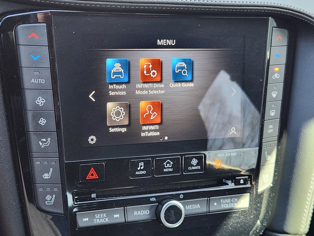 Used 2025 INFINITI QX55 Essential image 24