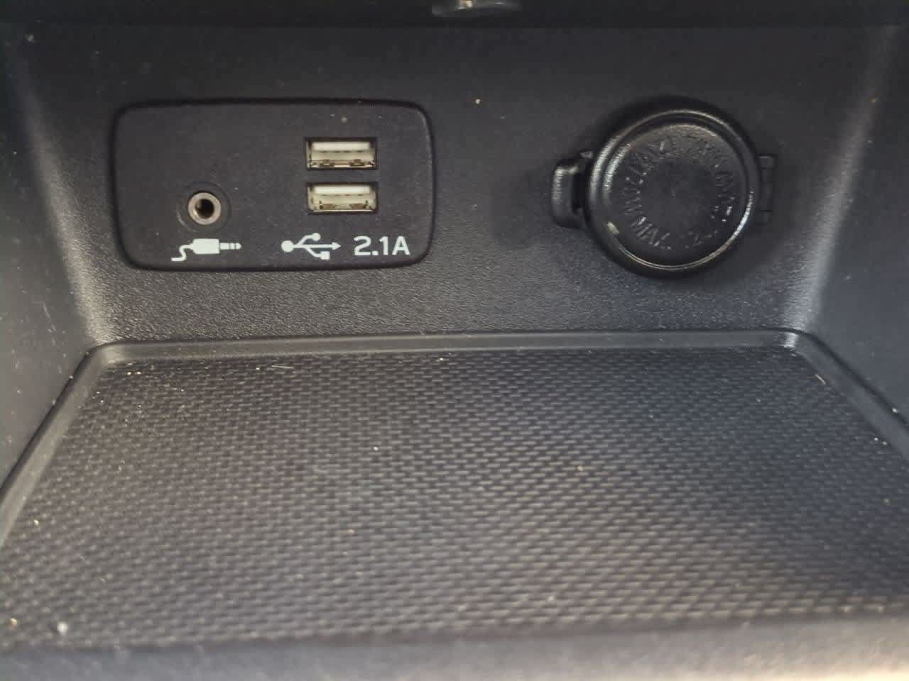 Used 2023 Subaru Forester Limited w/ Popular Package #2 AWD/4WD image 30