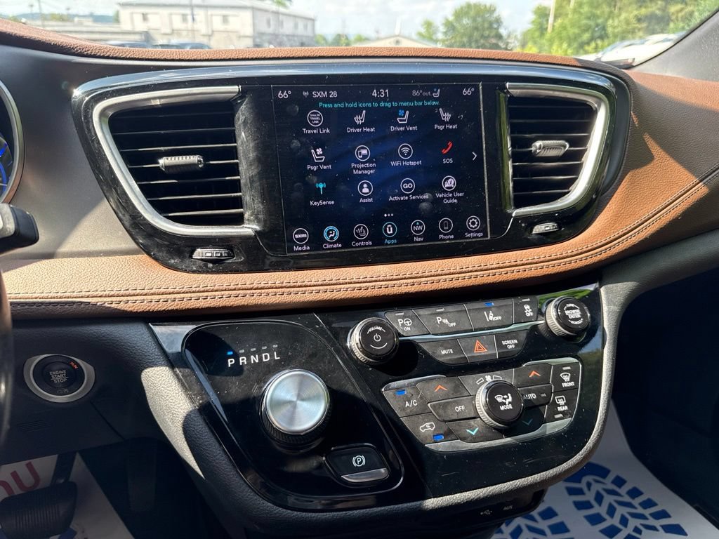 Used 2020 Chrysler Pacifica Limited w/ Advanced Safetytec Group FWD image 21