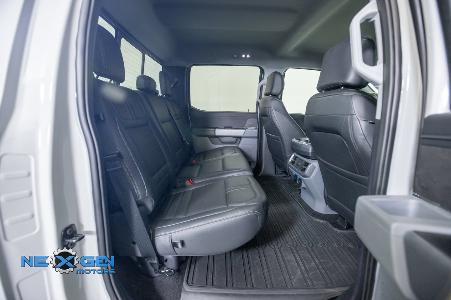 Used 2024 Ford F150 XLT w/ Equipment Group 302A MID AWD/4WD image 39