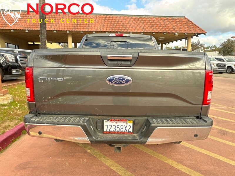 Used 2015 Ford F150 XLT w/ Equipment Group 302A Luxury RWD image 3