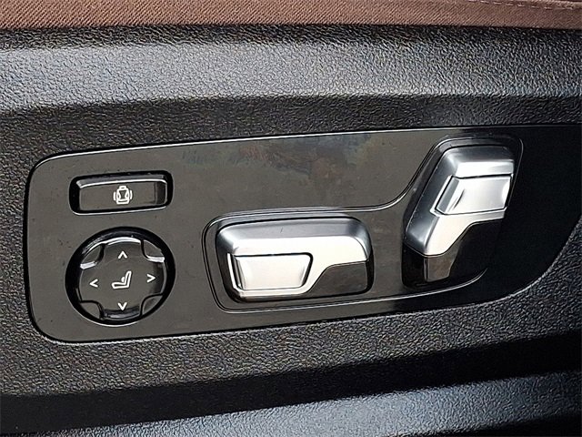 Used 2022 BMW X5 M50i image 36