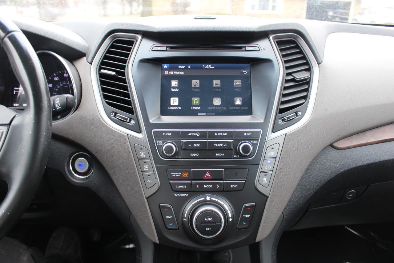Used 2017 Hyundai Santa Fe SE w/ SE Premium Package 02 FWD image 28