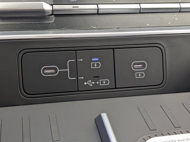 New 2027 Hyundai Santa Fe Limited FWD image 28