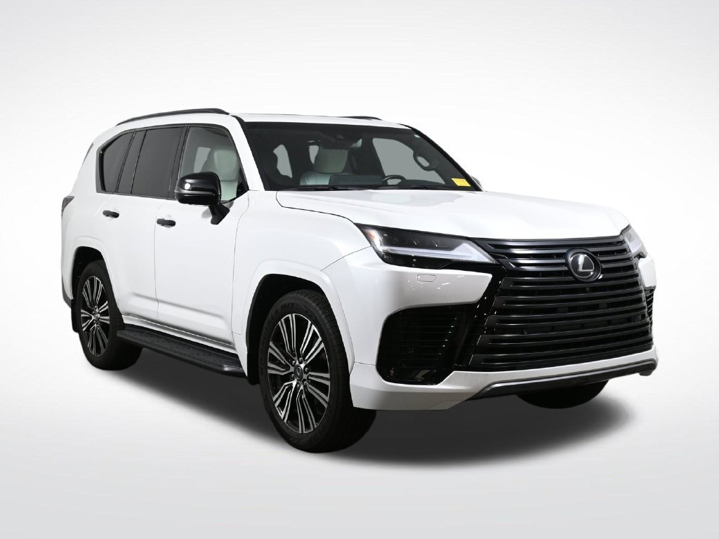 Used 2024 Lexus LX 600 4WD w/ Appearance Package image 10
