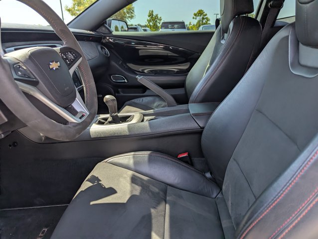 Used 2013 Chevrolet Camaro ZL1 RWD image 21