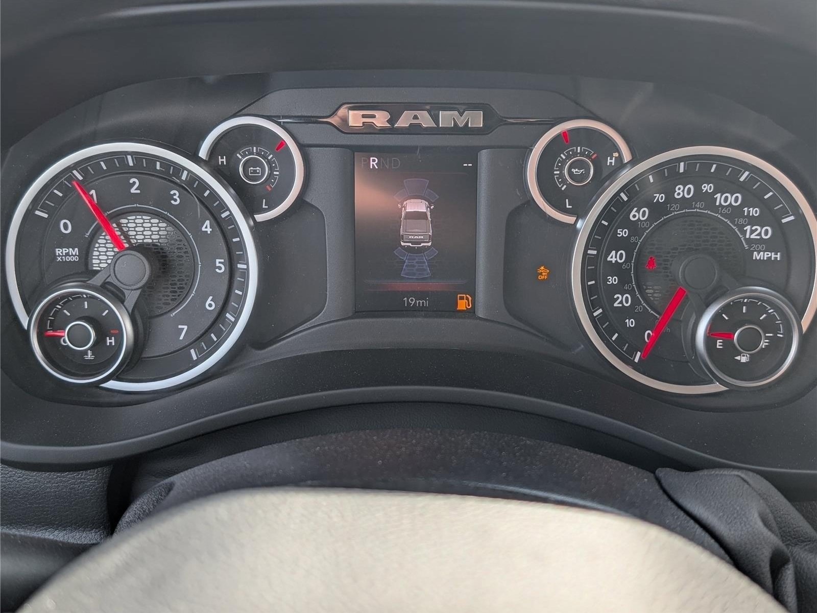 New 2026 RAM 3500 Tradesman AWD/4WD image 27