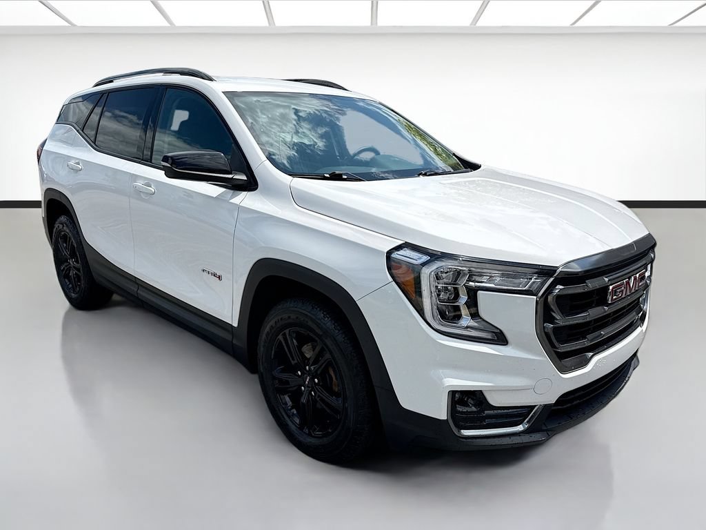 Used 2023 GMC Terrain AT4 w/ LPO, Floor Liner Package AWD/4WD image 4