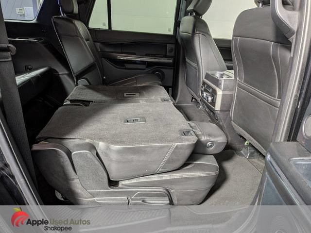 Used 2018 Ford Expedition Max XLT w/ Equipment Group 202A AWD/4WD image 41