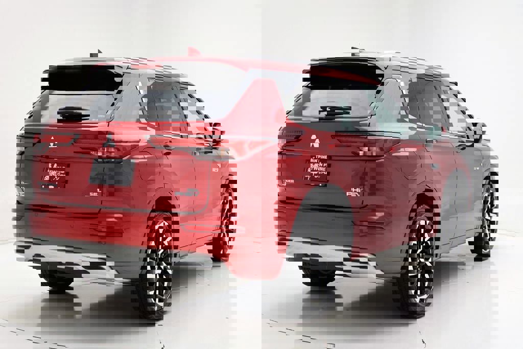 Used 2023 Mitsubishi Outlander SEL image 9