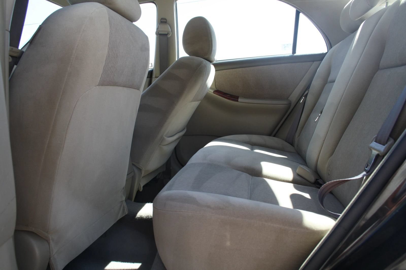 Used 2007 Toyota Corolla LE FWD image 16