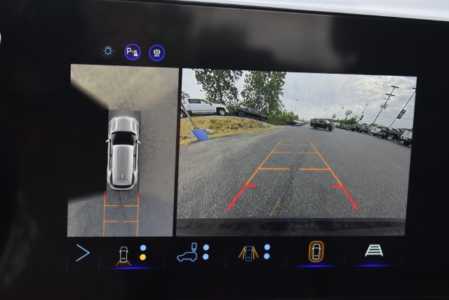 New 2027 Chevrolet Equinox LT w/ Safety and Technology Package AWD/4WD image 27