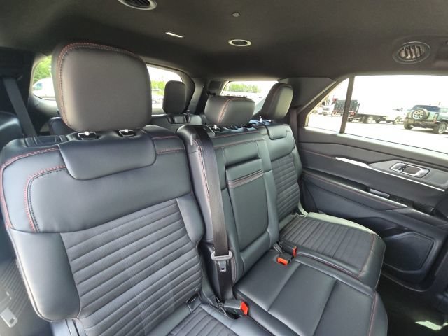 Used 2026 Ford Explorer ST-Line RWD image 17
