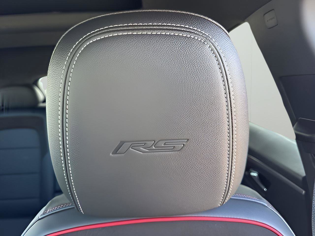 New 2025 Chevrolet Equinox EV RS image 22