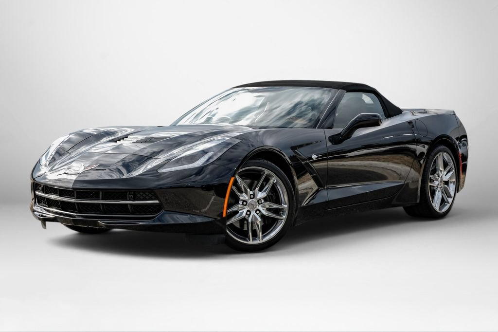 Used 2018 Chevrolet Corvette Stingray Convertible Z51 2LT RWD image 3