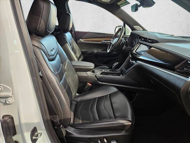 Used 2023 Cadillac XT6 Sport w/ Platinum Package AWD/4WD image 19