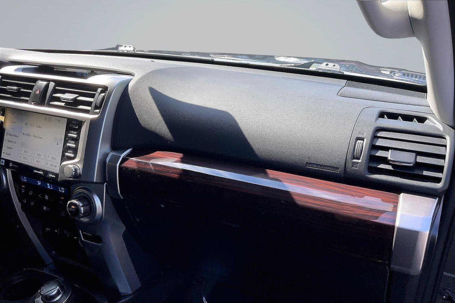 Used 2023 Toyota 4Runner Limited AWD/4WD image 15