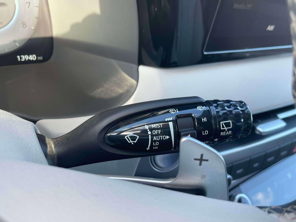 Used 2024 Hyundai Palisade Calligraphy image 26