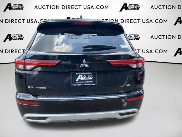 Used 2024 Mitsubishi Outlander SE FWD image 6