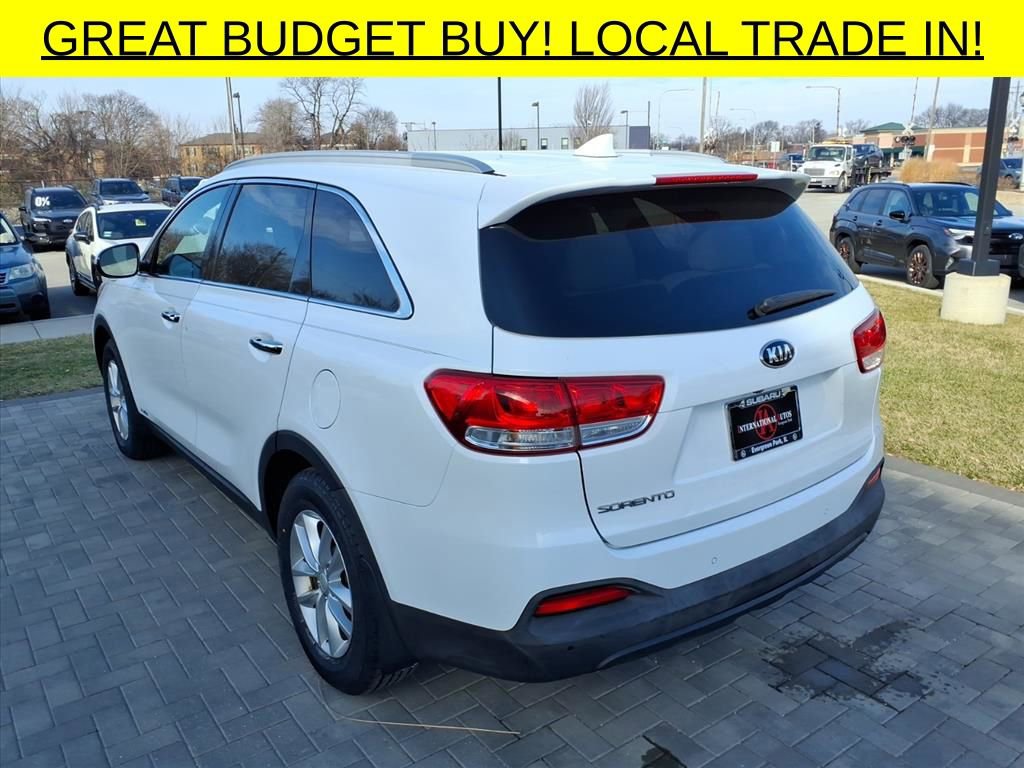 Used 2016 Kia Sorento LX w/ LX Convenience Package image 5